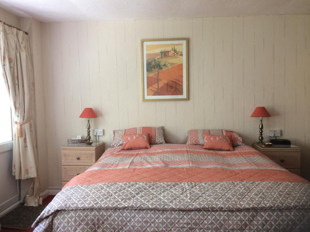 Rhiwiau Guesthouse Llanfairfechan Ngoại thất bức ảnh